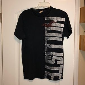 Hollister Graphic Tee